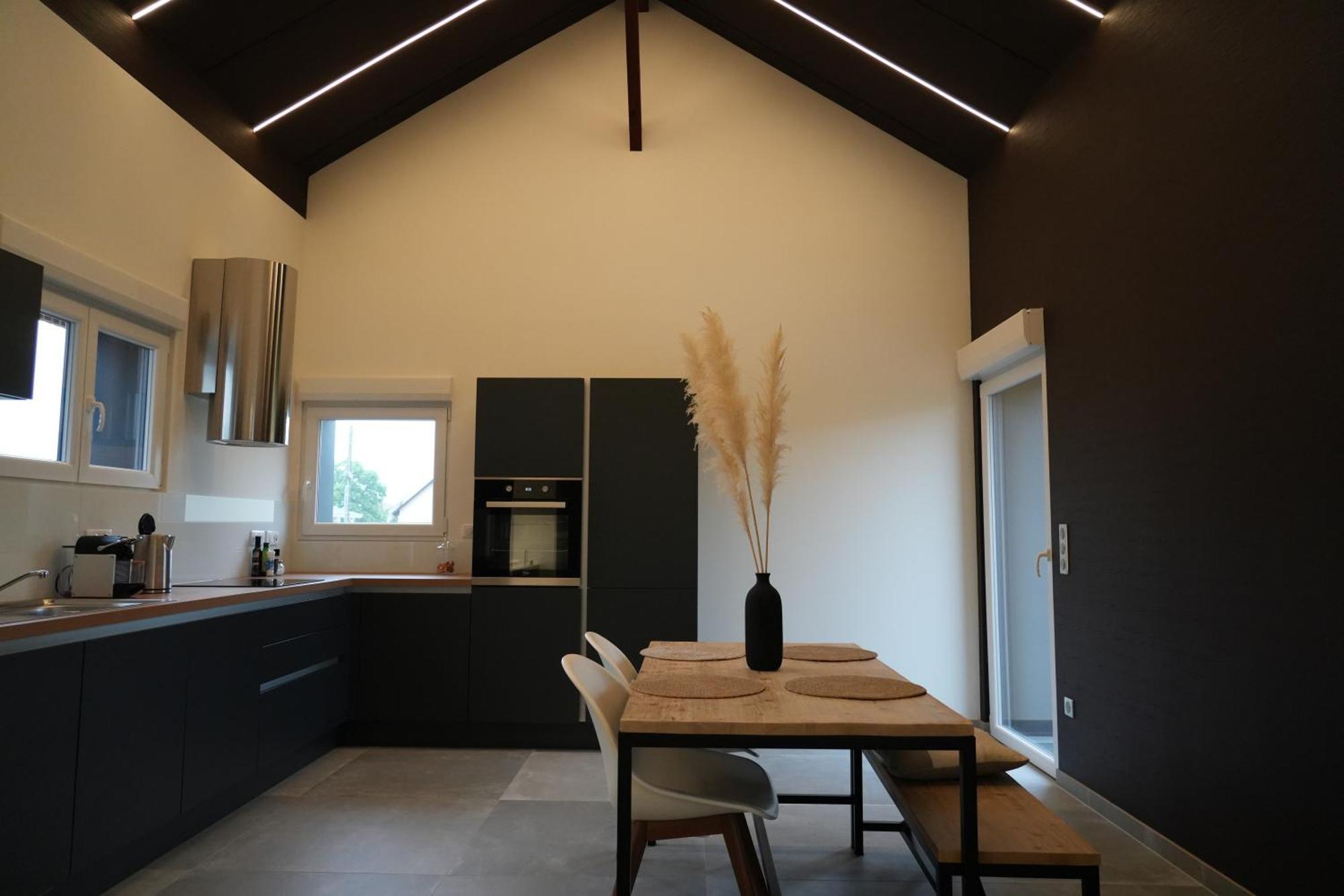 Gite Spa L'Atelier Emile - Spa Privatif - 5 Min Colmar Sainte-Croix-en-Plaine ภายนอก รูปภาพ