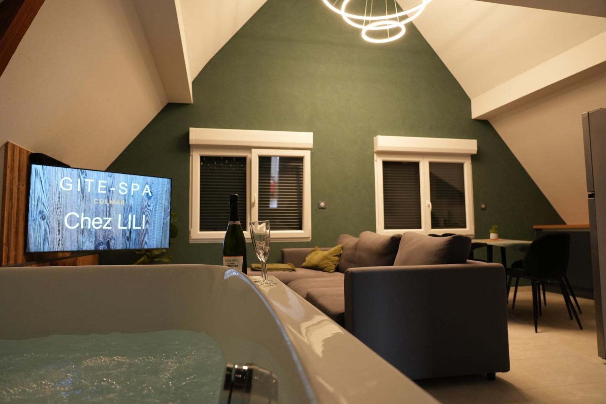 Gite Spa L'Atelier Emile - Spa Privatif - 5 Min Colmar Sainte-Croix-en-Plaine ภายนอก รูปภาพ
